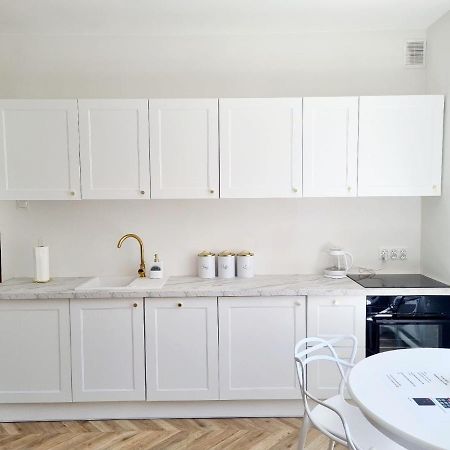 Sun And Holidays Apartament Abrahama กดิเนีย ภายนอก รูปภาพ